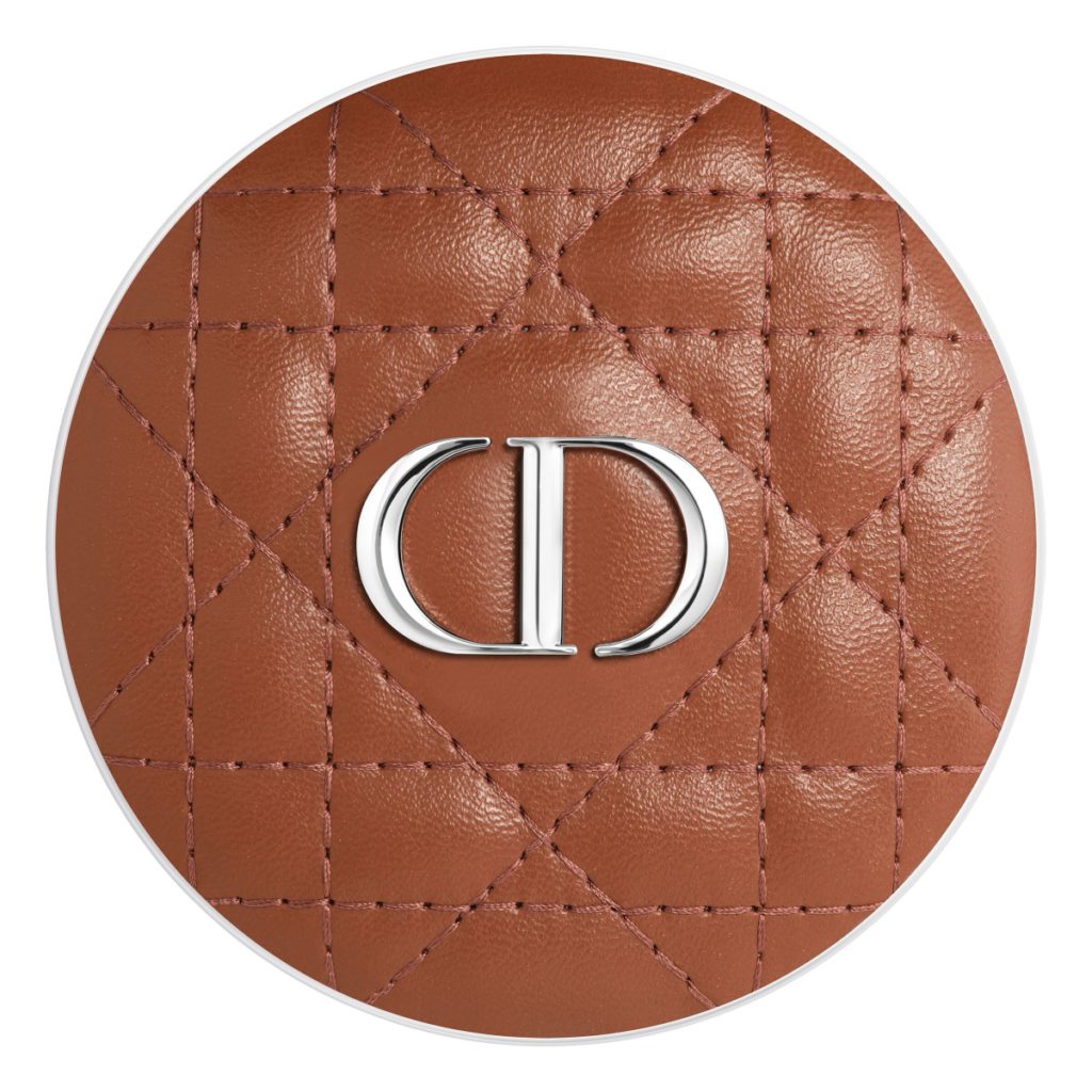 Nový rozměr přirozenosti s kolekcí DIOR FOREVER HYDRA NUDE & NUDE BRONZE