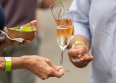 Garden Party na Pražském hradě se vrací: Tři dny chutí, hudby a letní pohody v Královských zahradách