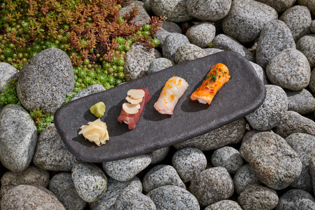 Japonská elegance pod širým nebem: Restaurace MIRU se vrací na střechu Four Seasons Hotel Prague