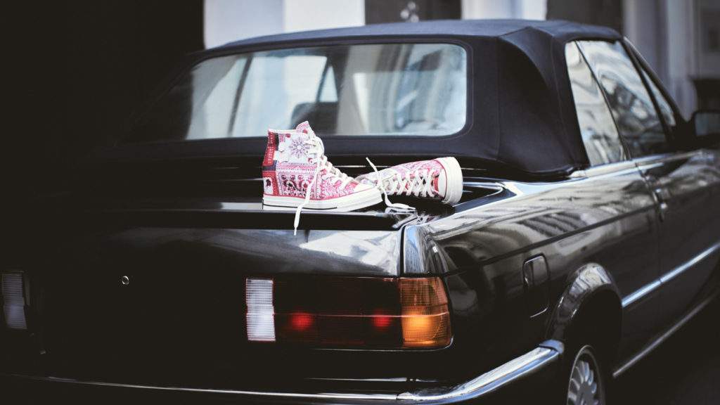 Converse se znovu spojil se značkou Isabel Marant a představuje Chucky v boho předělávce