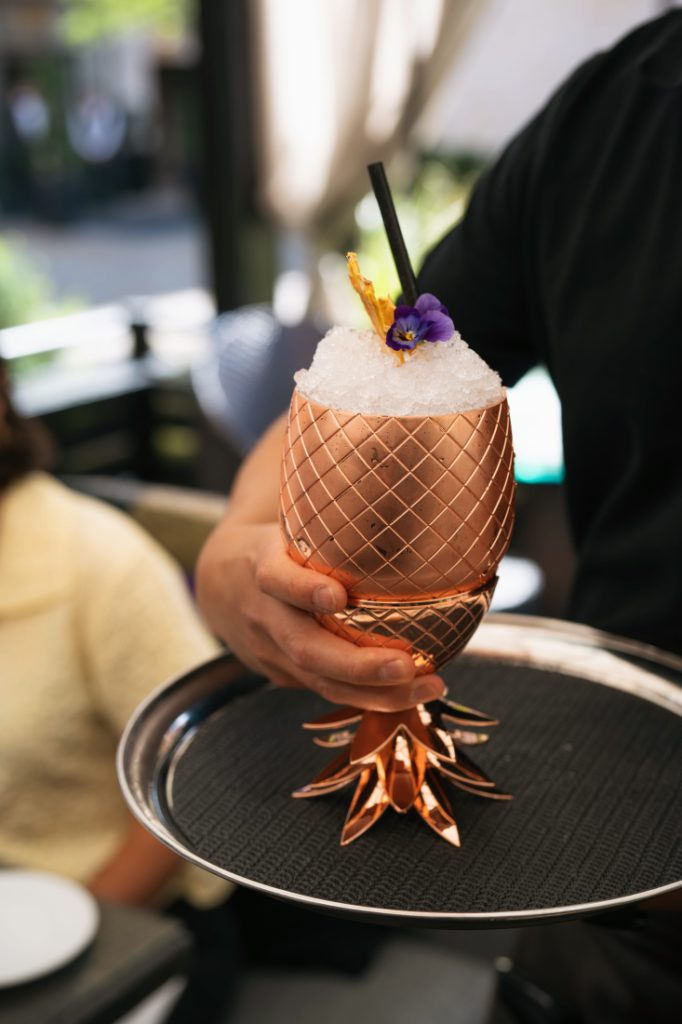 Kafkův poklad nebo Sol de Verano: Mandarin Oriental, Prague představuje nové koktejly, které osvěží vaše letní dny