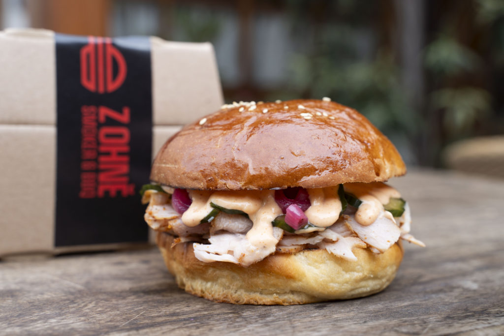 Domácí burgerová párty ve stylu špičkové gastronomie. Yurij Kolesnik uvádí nový Burger Party Set