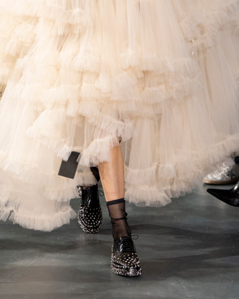 Když noc potká den. After Dark Dressing jako nový styl sebevědomí