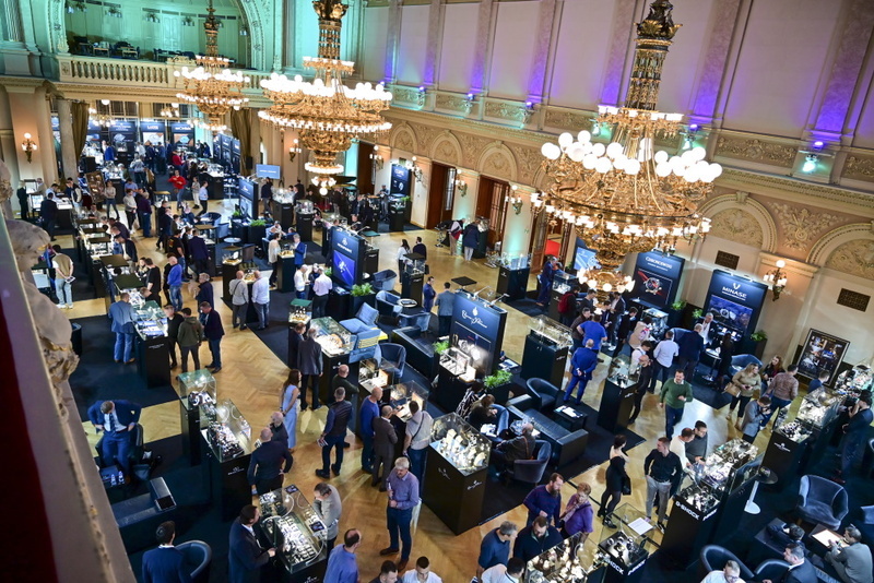 Veletrh luxusních hodinek SEW odstartuje už v pátek. V paláci Žofín se představí téměř 60 značek