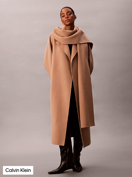 Hitem zimní sezóny jsou scarf coats